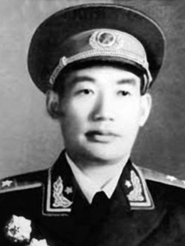 杜平